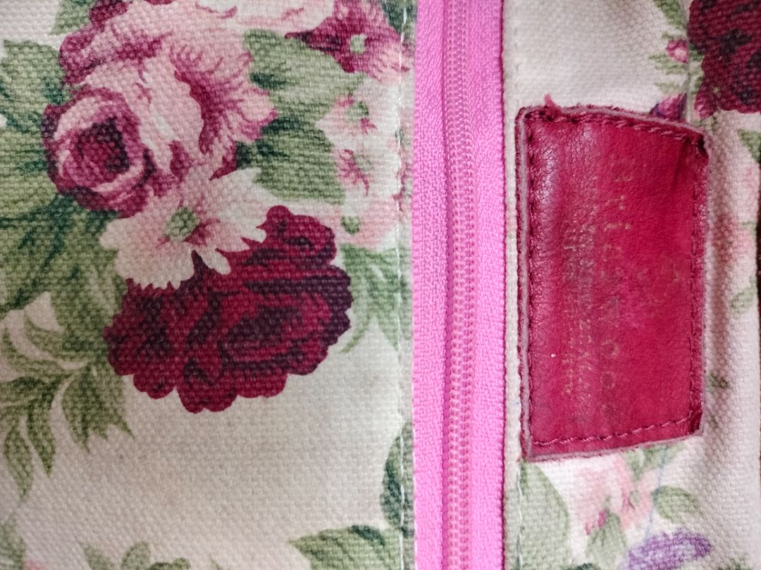 Briarwood | Red Handbag | Size