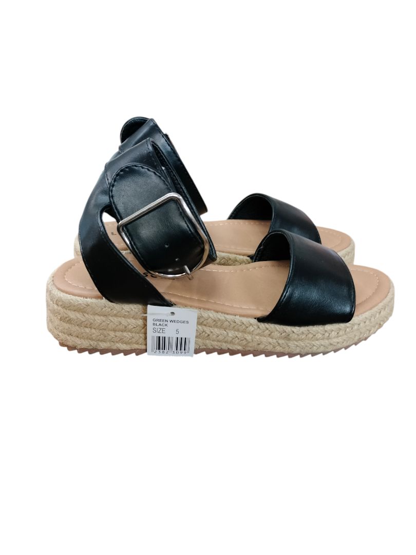 Life & Sole | Black Heels | Size 5