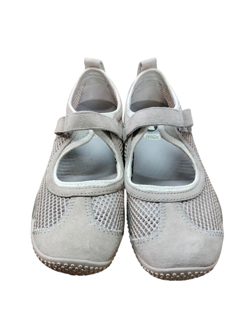 Merrell | Beige Shoes | Size 36