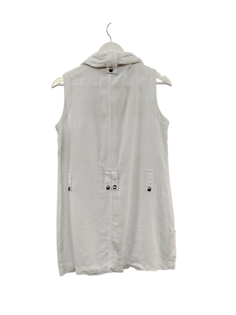 Atmosphere | White Top | Size 10