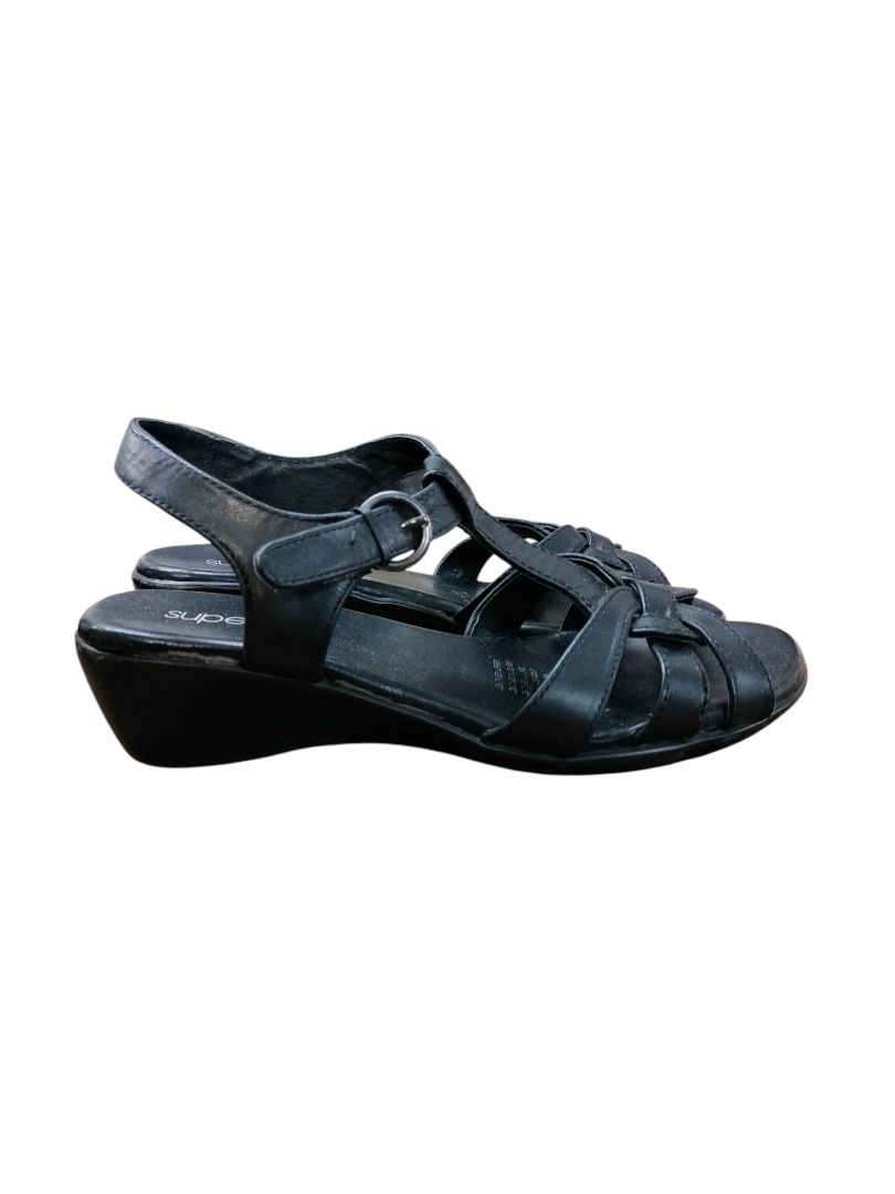 Diana Ferrari | Black Heels | Size 6