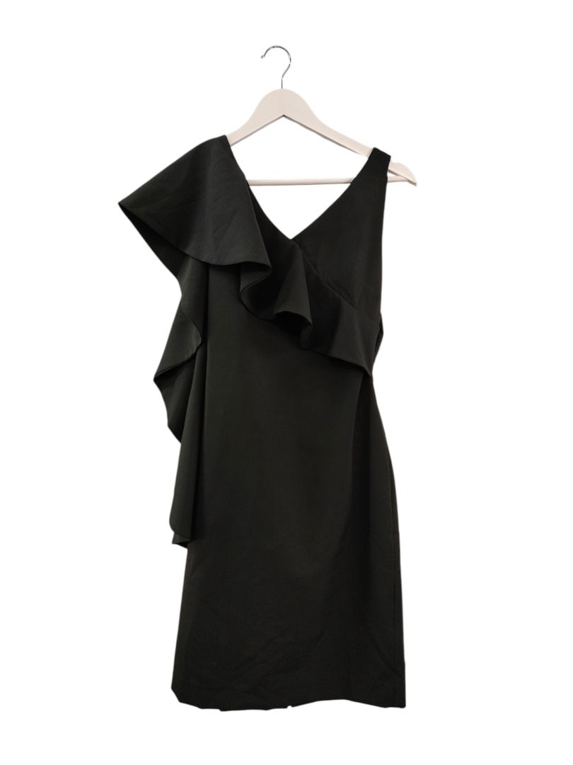 Ivory Chain | Black Dress | Size 12