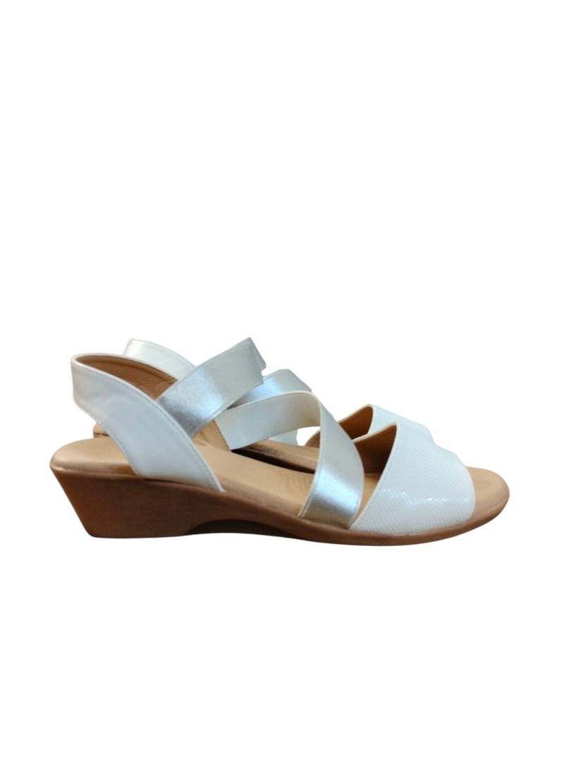 Step On Air | white and silver Shoes | Size 8