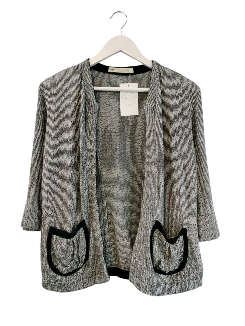 Untouched World | Grey Top | Size M