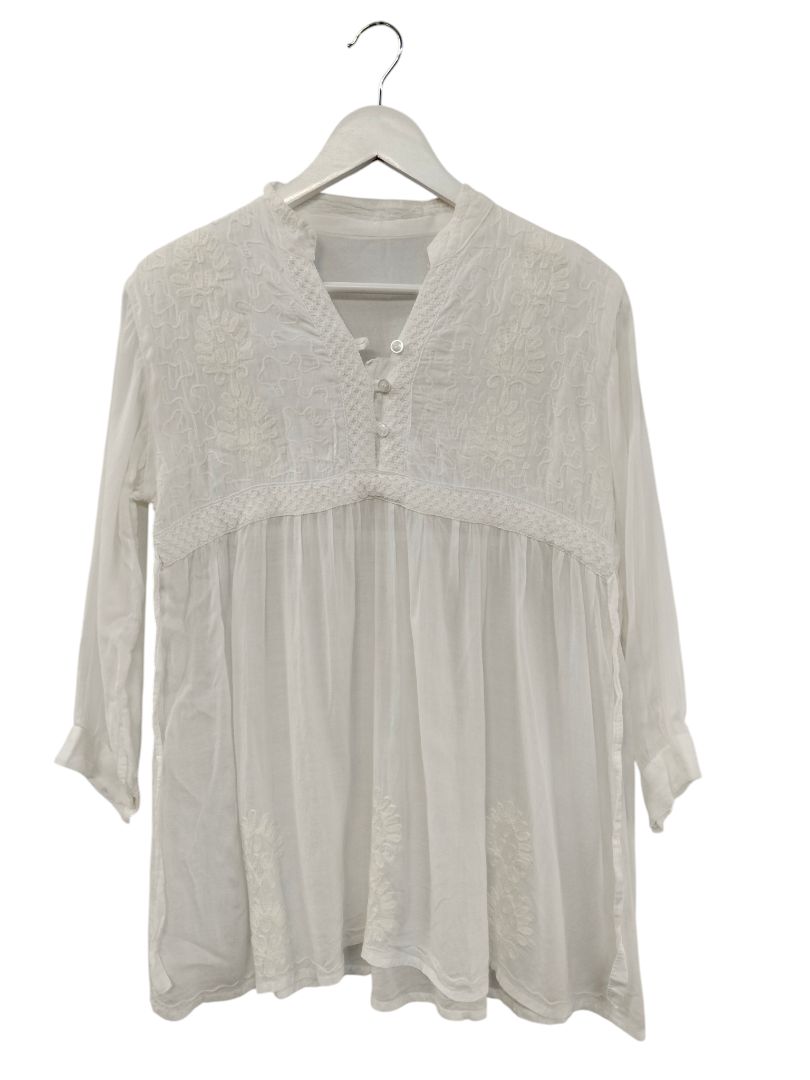 Unknown | White Top | Size Unknown