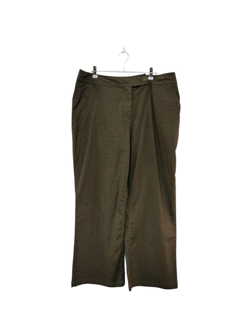 City Casuals | Khaki Pants | Size 16