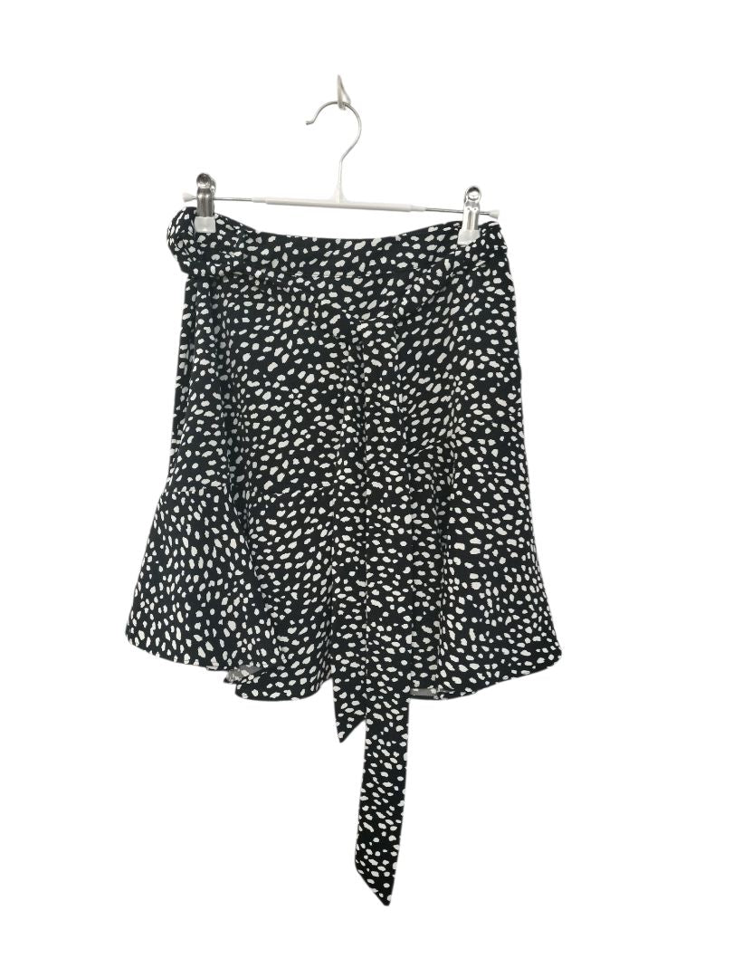 All About Eve | Black/White Skirt | Size 10