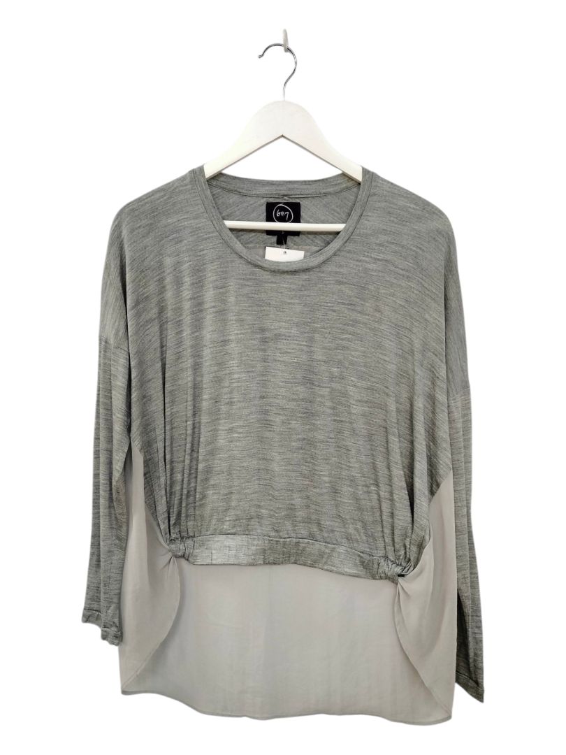 Moochi | Grey Top | Size S