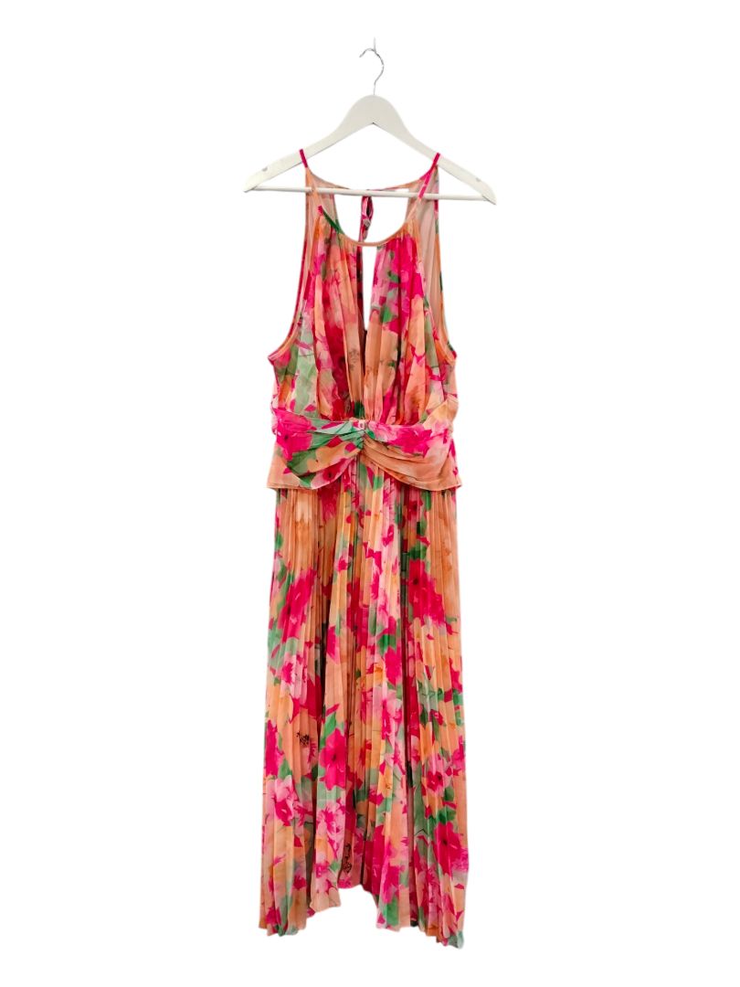 GINGHAM & HEELS | Floral Dress | Size 16