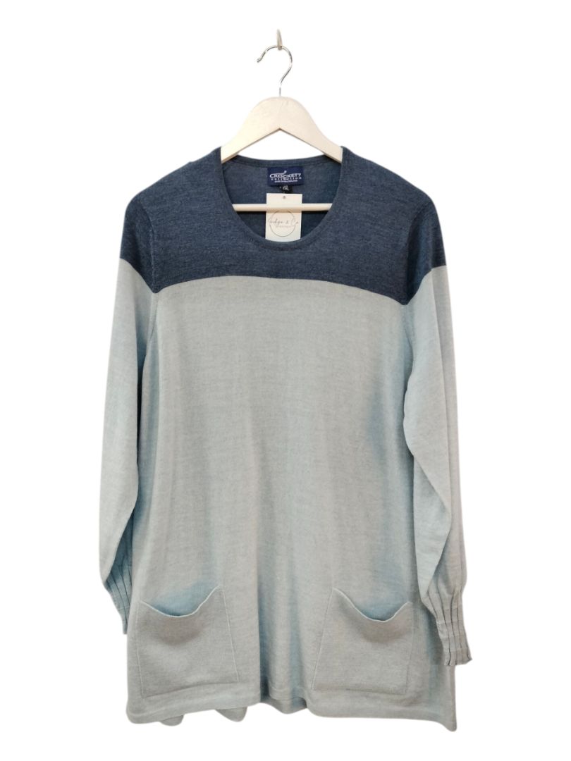 Crockett | Blue and Pale Blue Top | Size 2XL