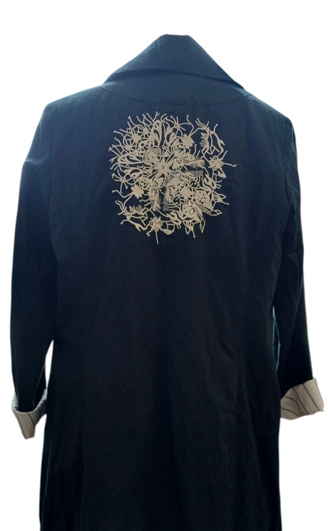 Verge | Black Jacket | Size M
