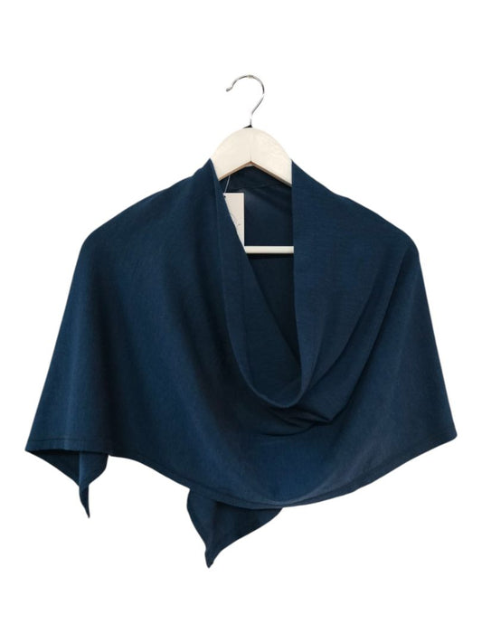 Twin Lakes | Navy Tops | Size OS