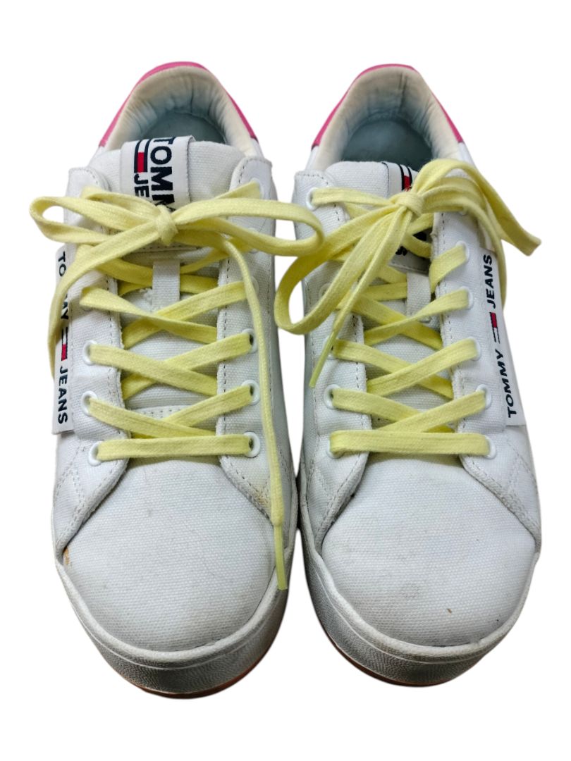 Tommy Hilfiger | Multi Shoes | Size 6