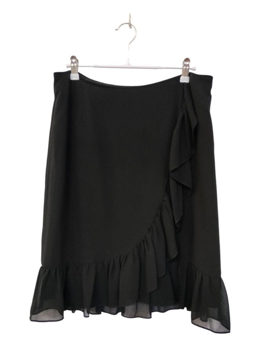 Pretty Basic | Black Skirt | Size M