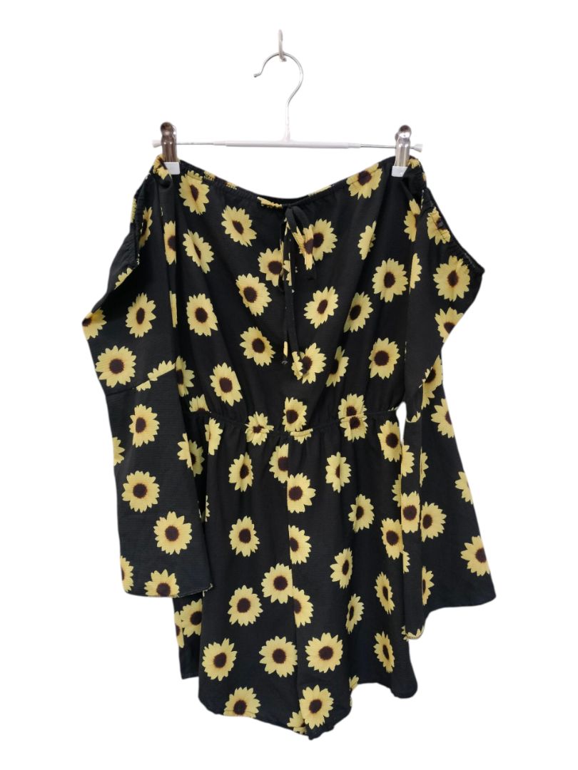 Zaful | Floral Jumpsuit | Size 6