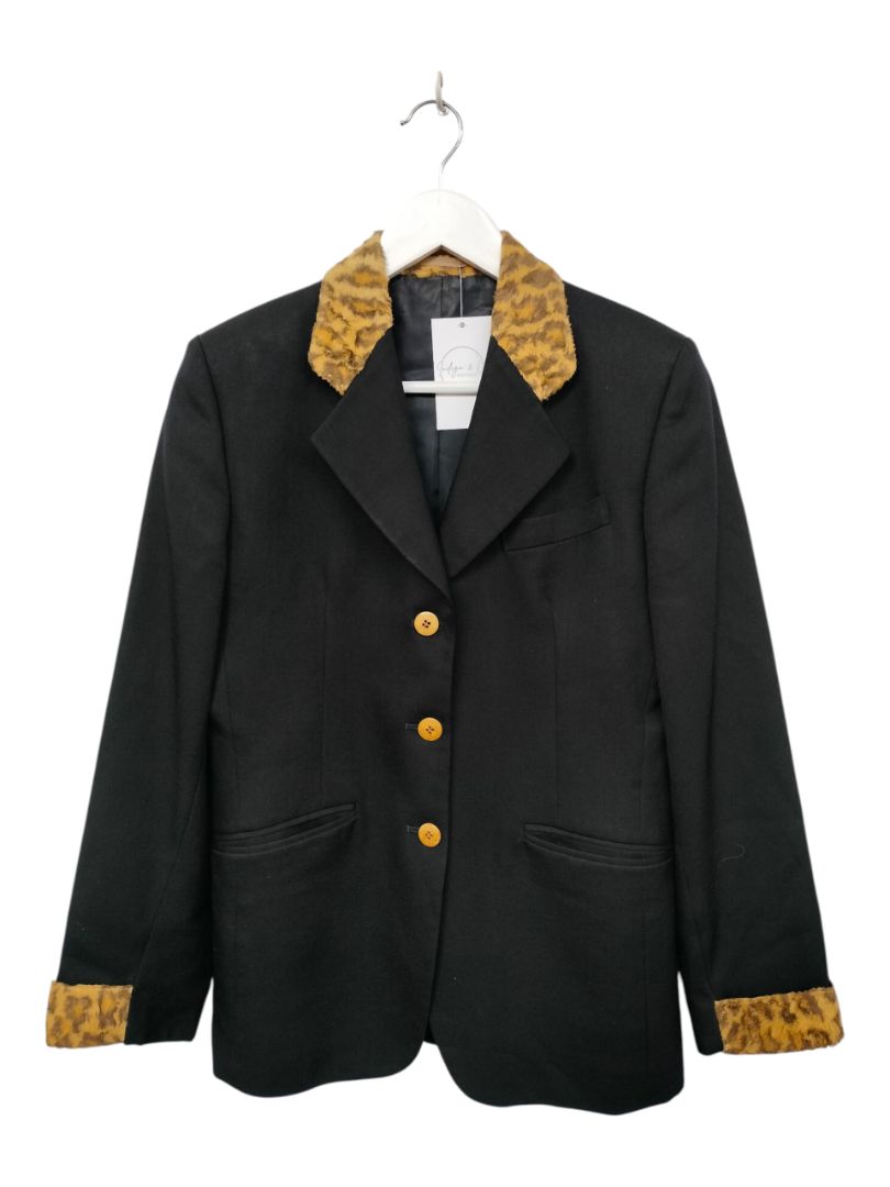 Burberry | Black Blazer | Size Approx S