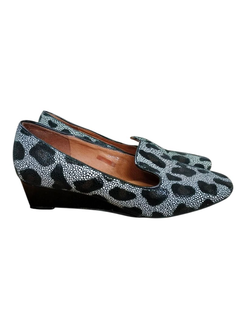 Bresley | Animal Print Shoes | Size 40