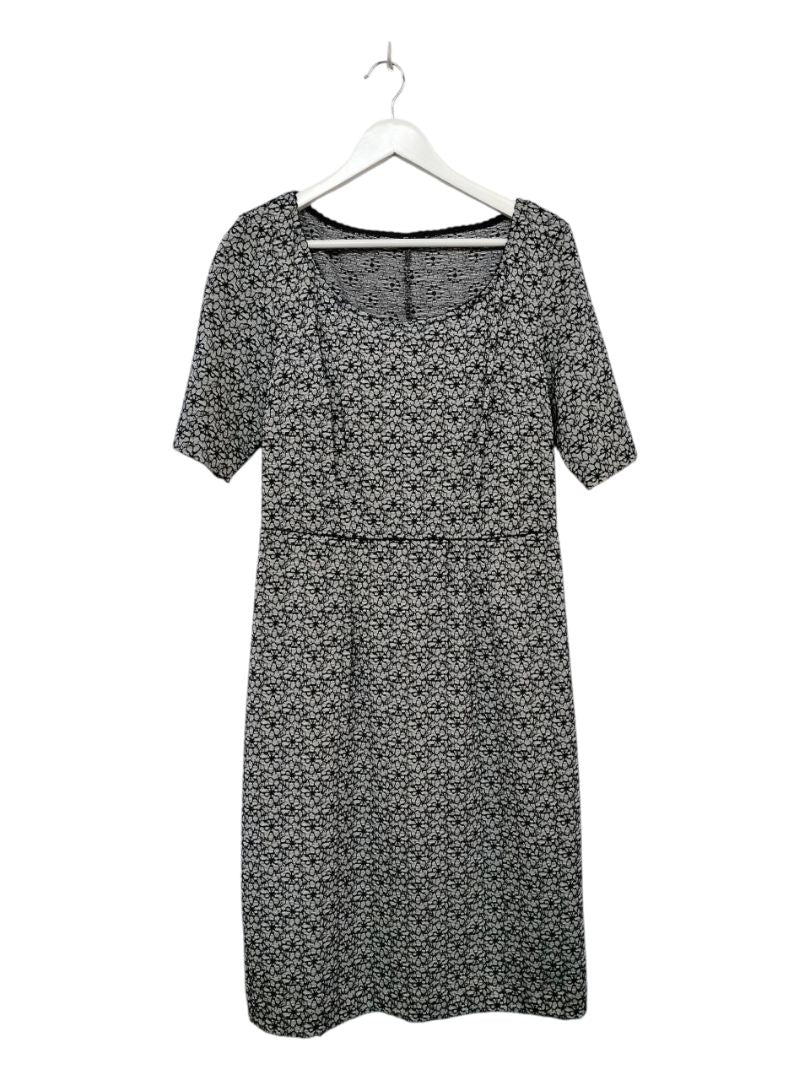 Annah Stretton | Black with white pattern Dress | Size 14