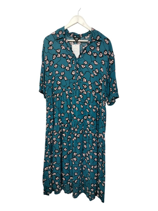 Thing Thing | Blue with pink flowers Dress | Size 10
