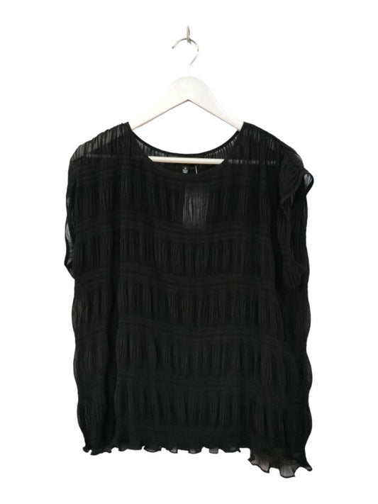 Max | Black Top | Size 6