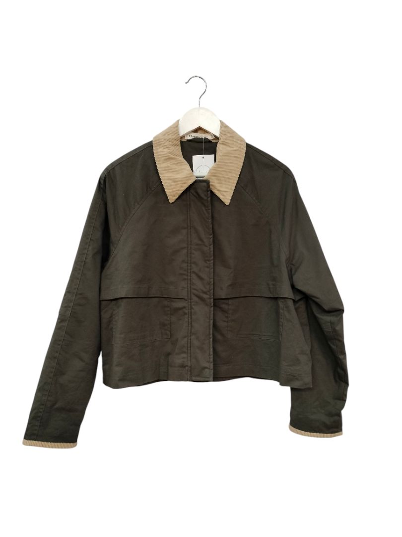 Bronze Snake | Grey Jacket | Size 8