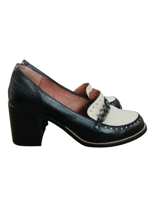 Mi Piaci | Black and White Shoes | Size 39