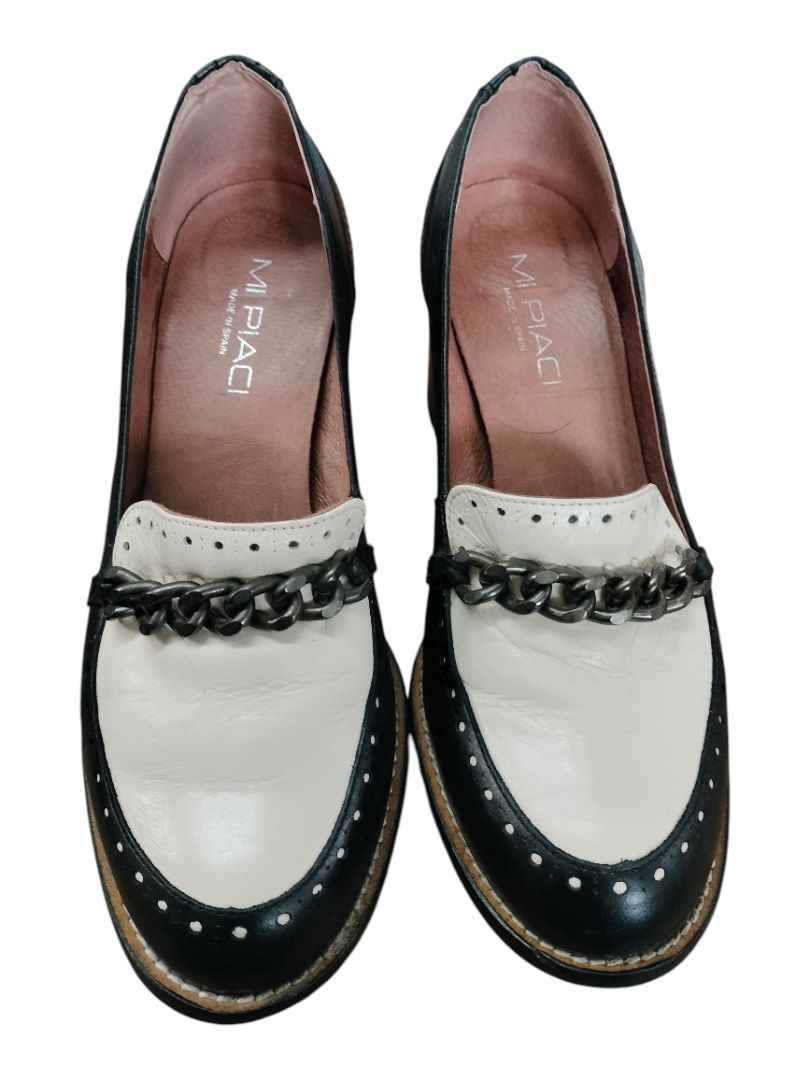 Mi Piaci | Black and White Shoes | Size 39