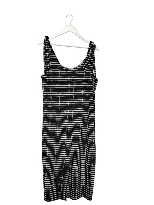 Zafina | Black/White Dress | Size 16
