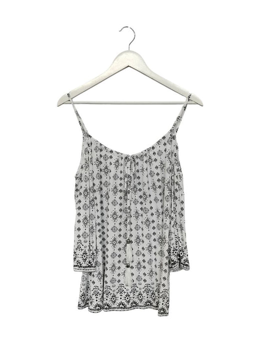 Urban | White/Black Top | Size 14
