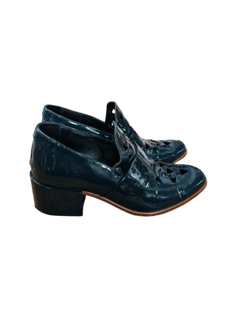 Beau Coops | Navy Shoes | Size 37