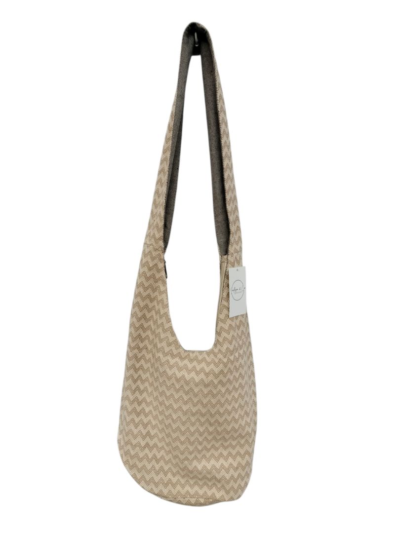 Unknown | Beige with pattern Bag | Size