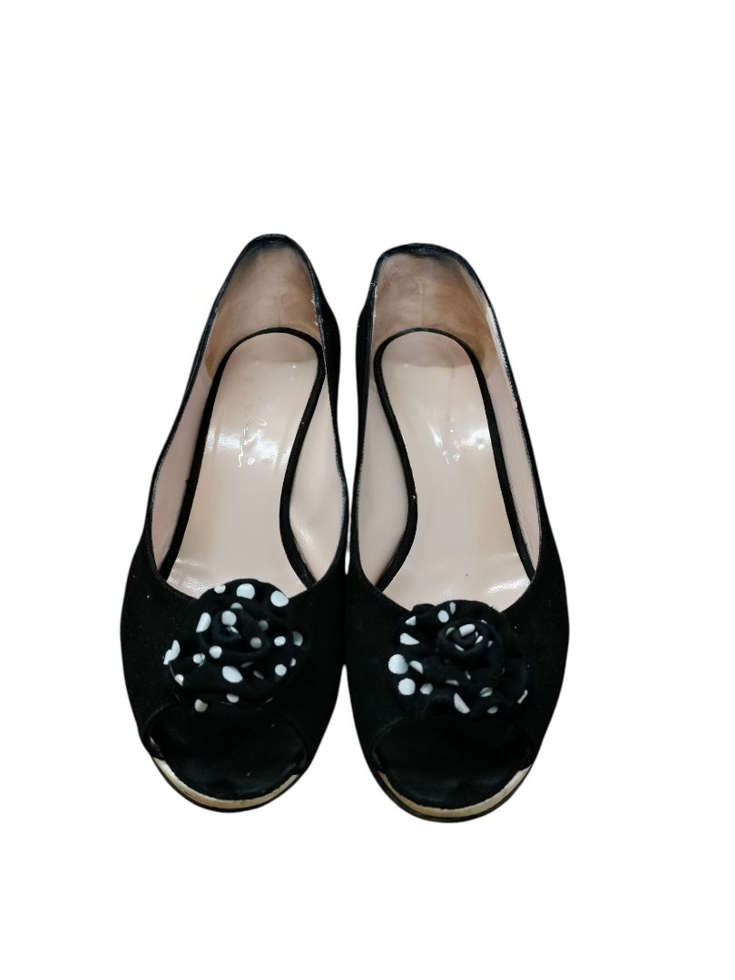 Lillian | Black with flower Heels | Size 38