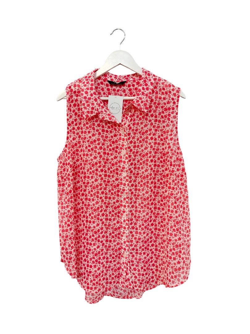 Sara | Red and White Pattern Top | Size 22