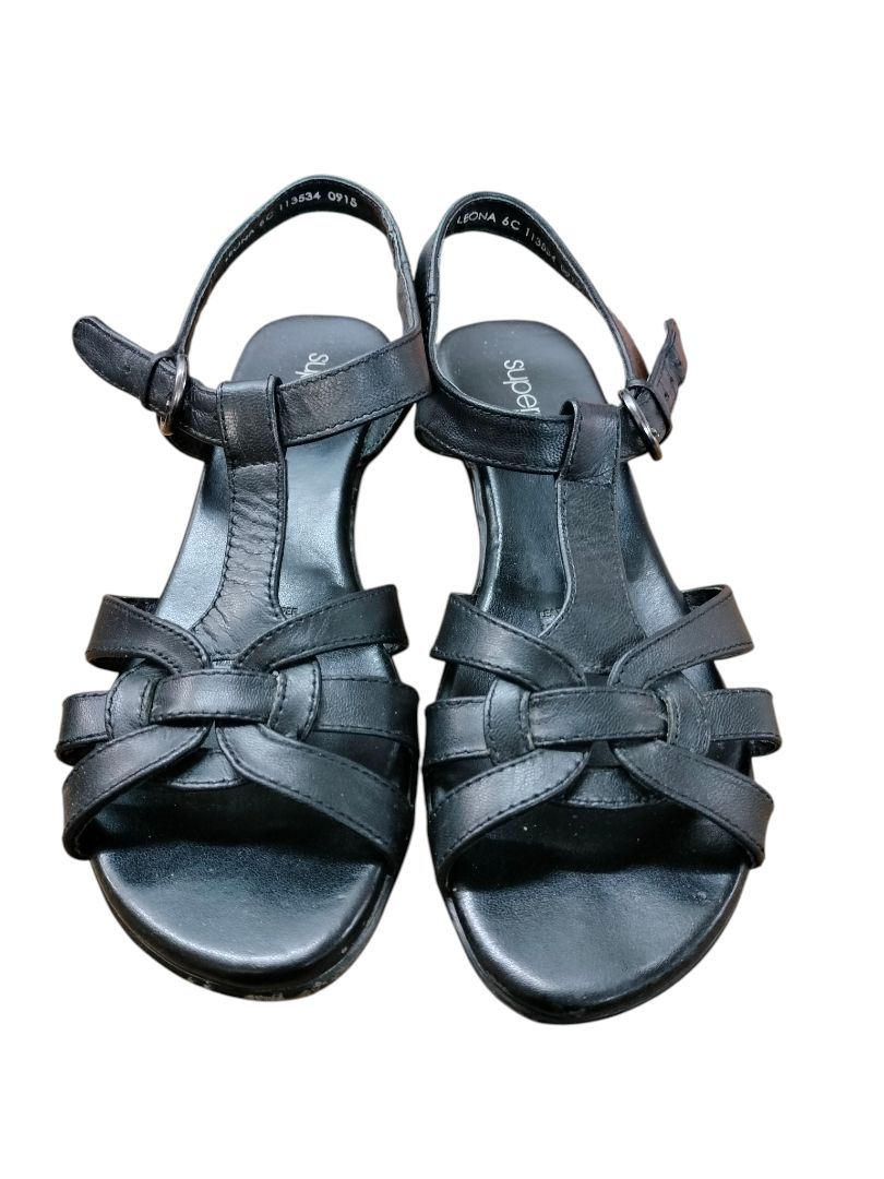 Diana Ferrari | Black Heels | Size 6