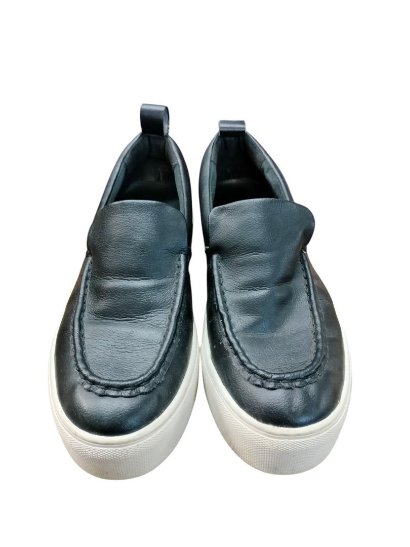 Country Road | Black Shoes | Size 38