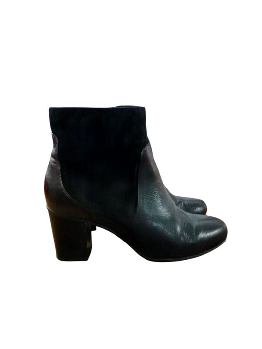 Clarks | Black Boots | Size 38