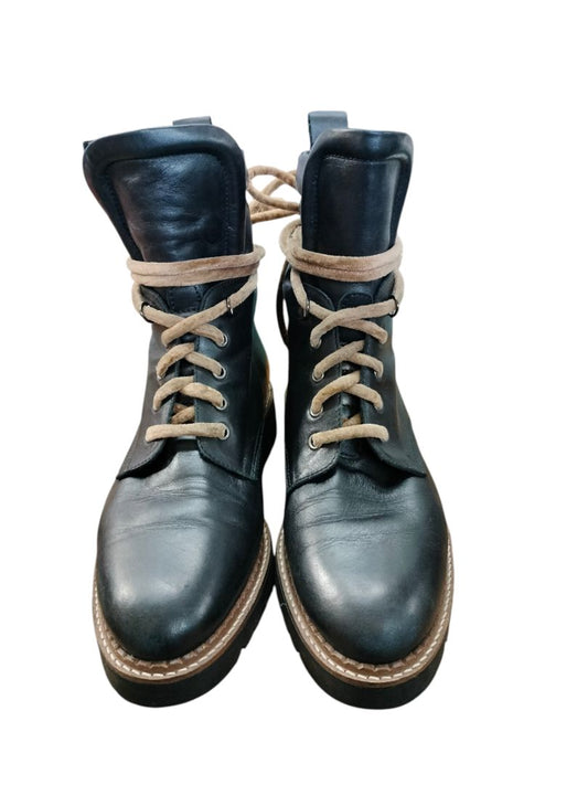 Estilo Emporio | Black Boots | Size 39