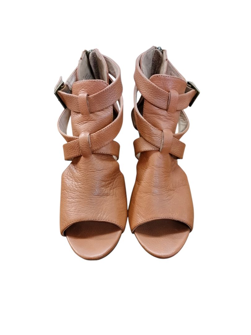 Isabella Anselmi | Brown Heels | Size 38