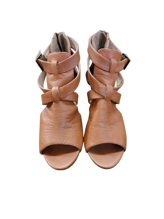 Isabella Anselmi | Brown Heels | Size 38