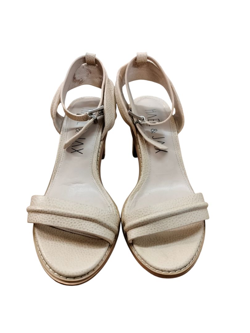 38 | Beige Heels | Size HAEL & JAX