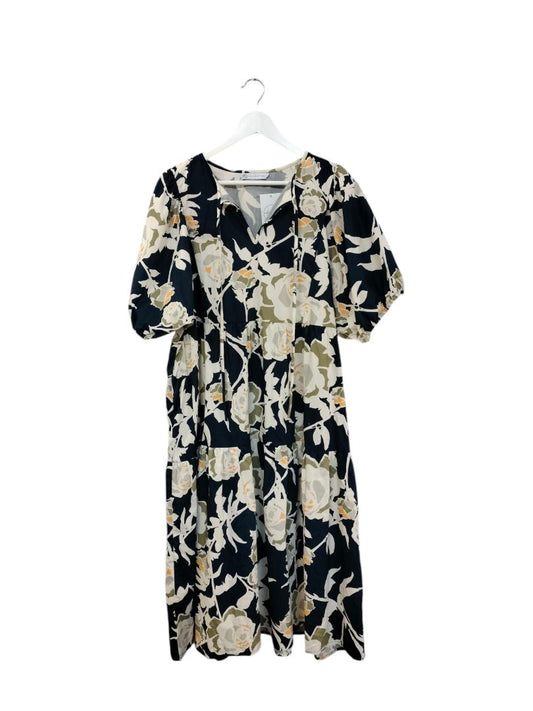 PQCollection | Blue Floral Dress | Size M/L