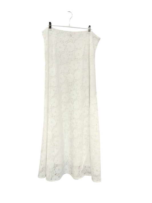 Iris Maxi | White Skirt | Size 16