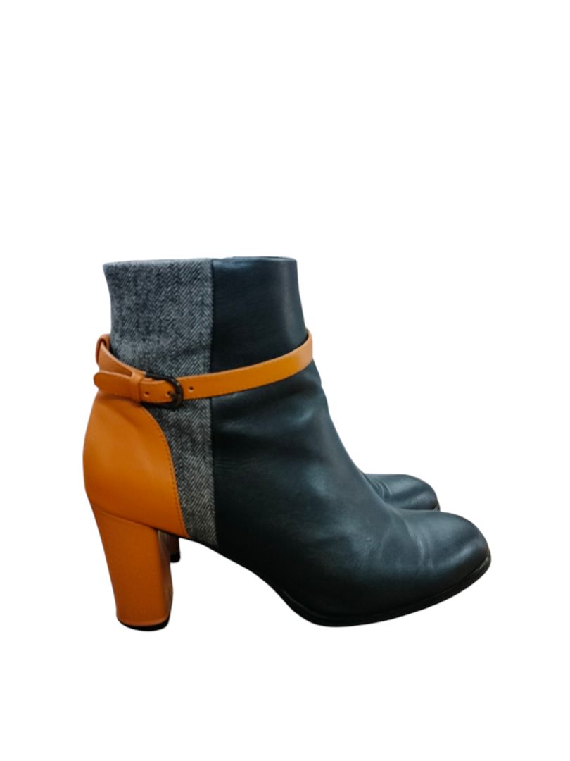 Minx | Black Boots | Size 41