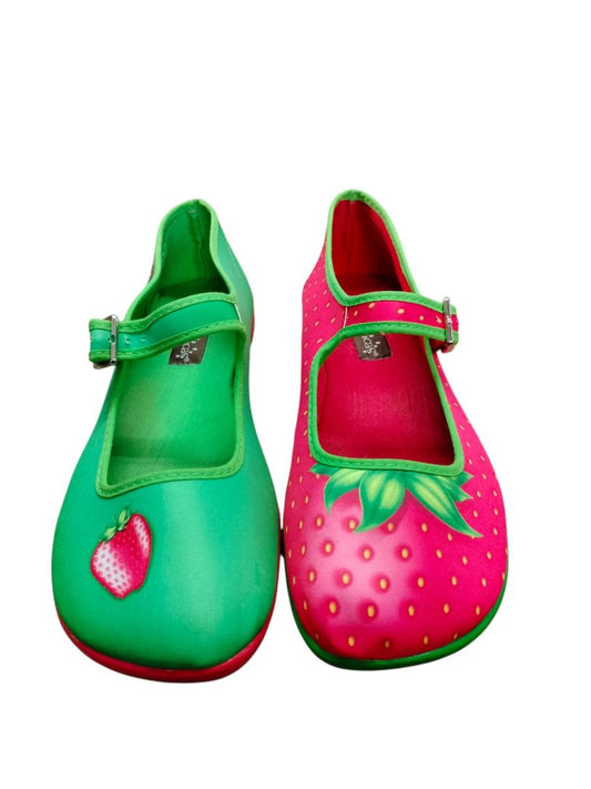 Hot Chocolate | Red and Green Shoes | Size 36