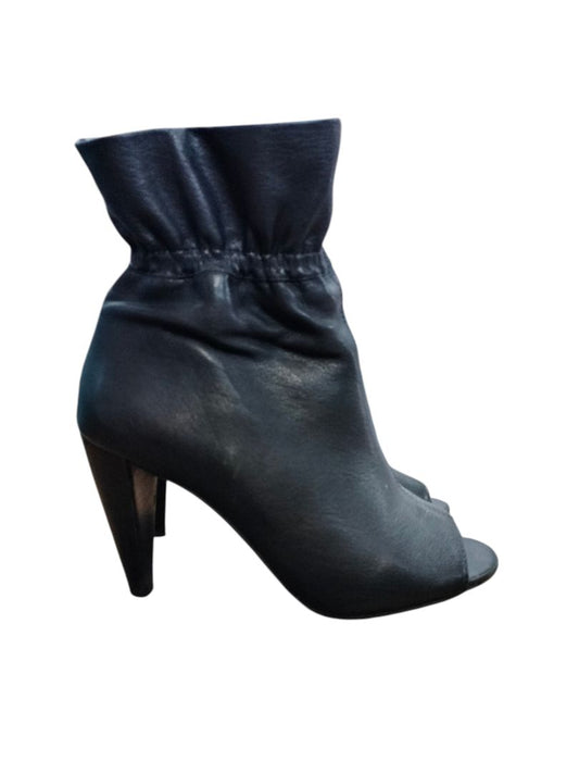 Vince Camuto | Black Boots | Size 37