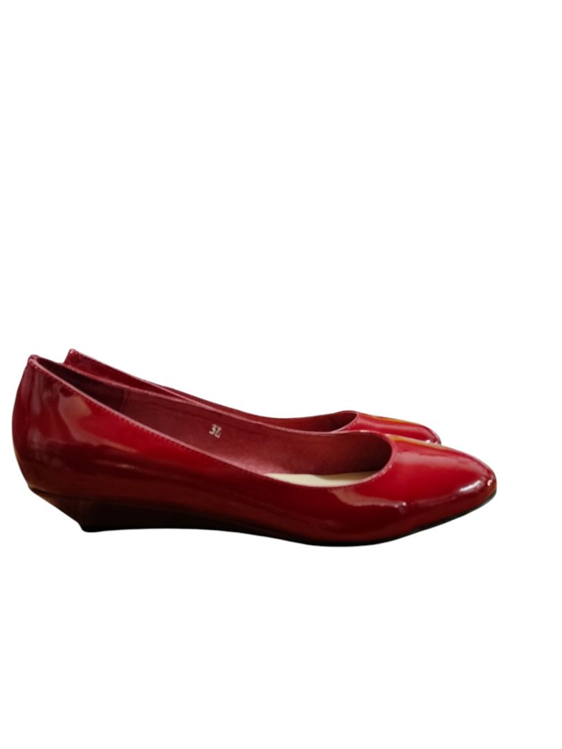 Isabella Anselmi | Red Shoes | Size 37