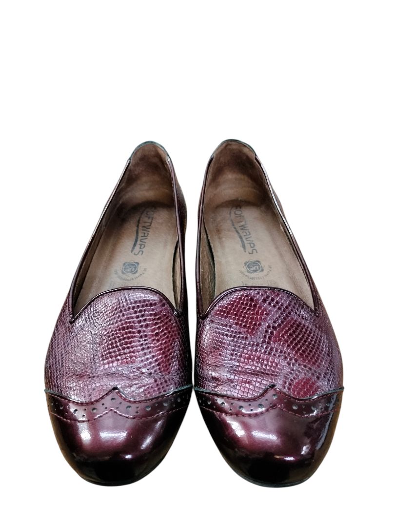 Softwaves | Red Shoes | Size 38