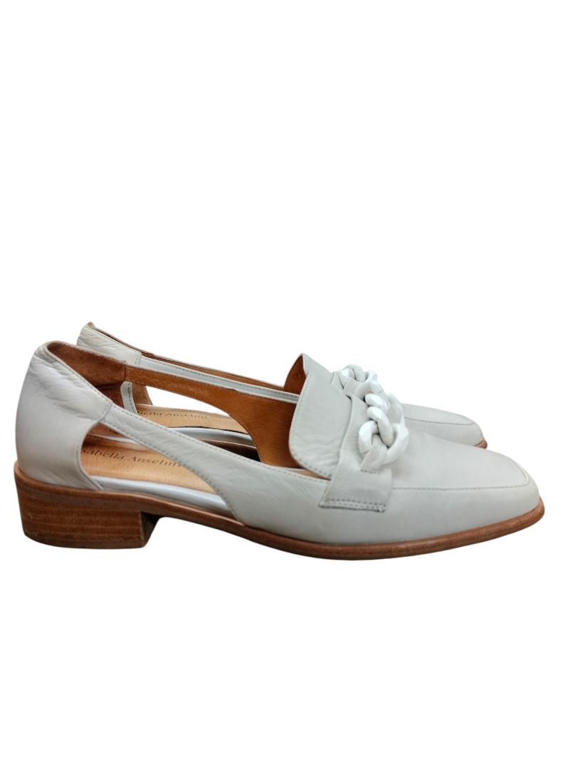Isabella Anselmi | Beige Shoes | Size 39