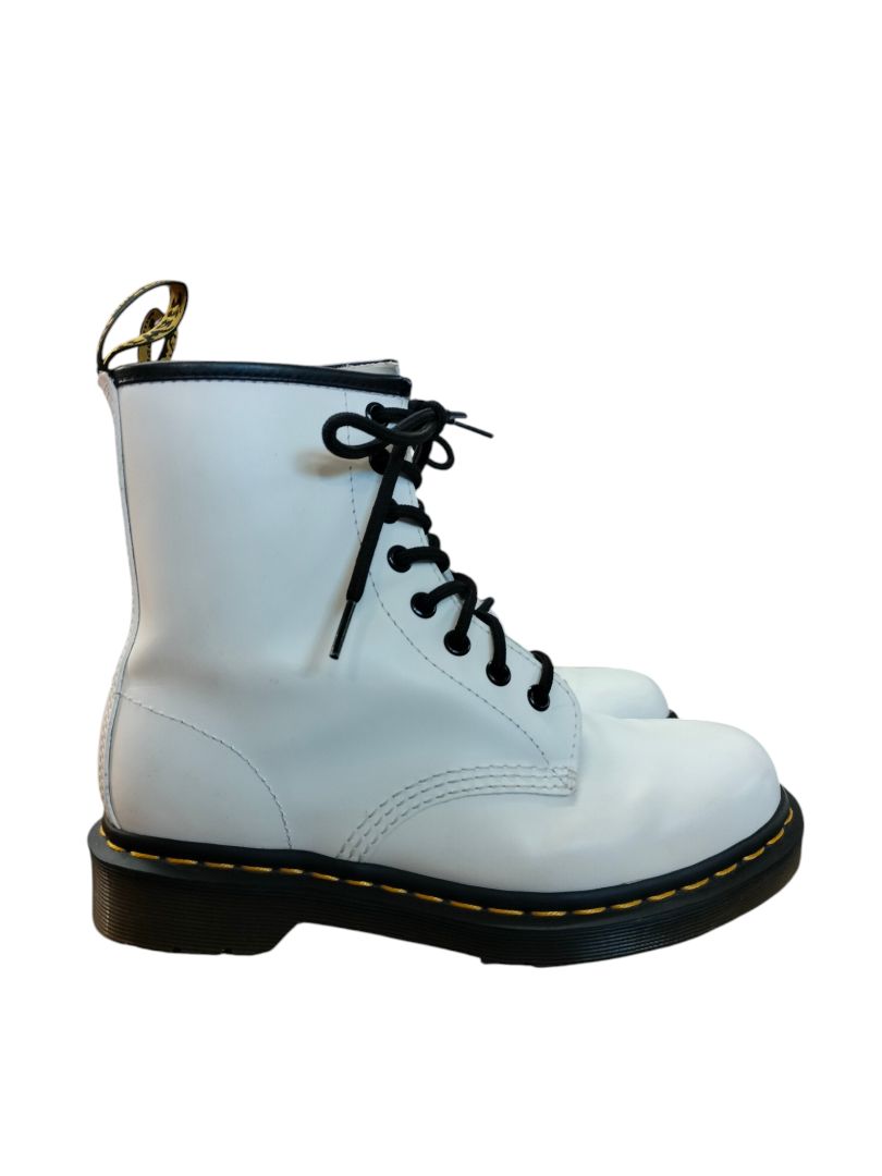 Dr Martens | White Shoes | Size EU 37