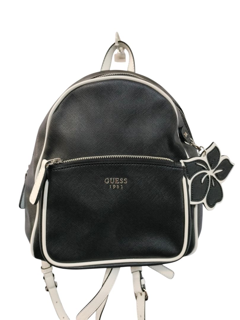 Guess | Black and White Bag | Size